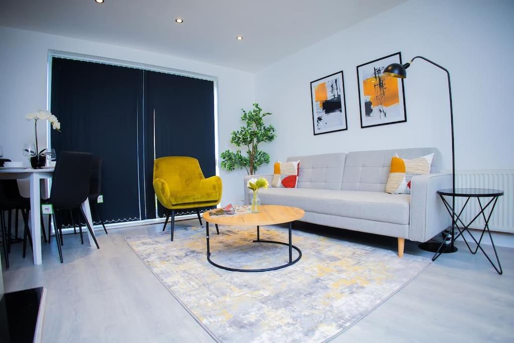 Isinmi Home - Close To Mcr City マンチェスター エクステリア 写真