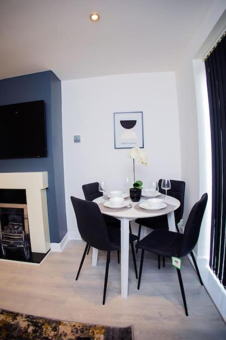 Isinmi Home - Close To Mcr City マンチェスター エクステリア 写真
