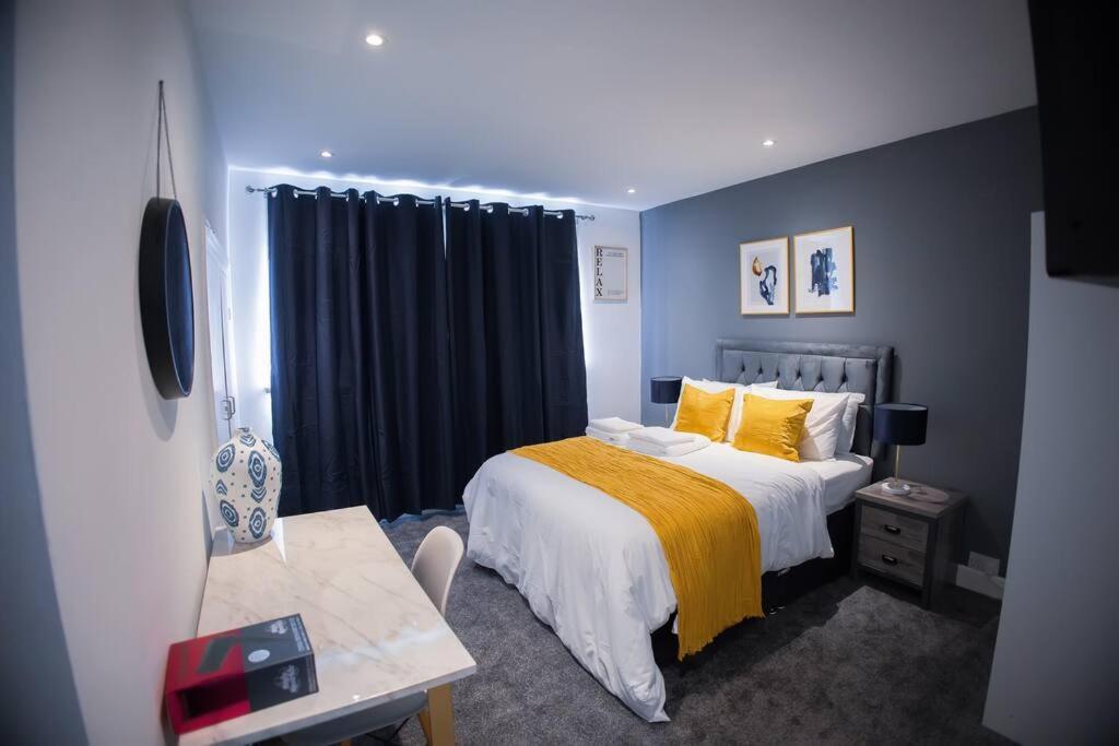 Isinmi Home - Close To Mcr City マンチェスター エクステリア 写真